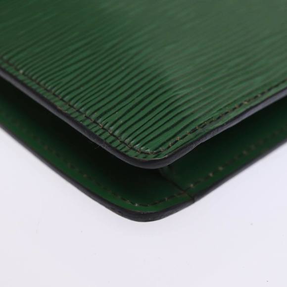 LOUIS VUITTON Epi Montaigne 27 Clutch Bag Green M52654 LV Auth 74313 - Picture 7 of 16
